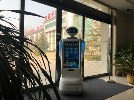 法律机器人优势 法律机器人案例 智能机器人