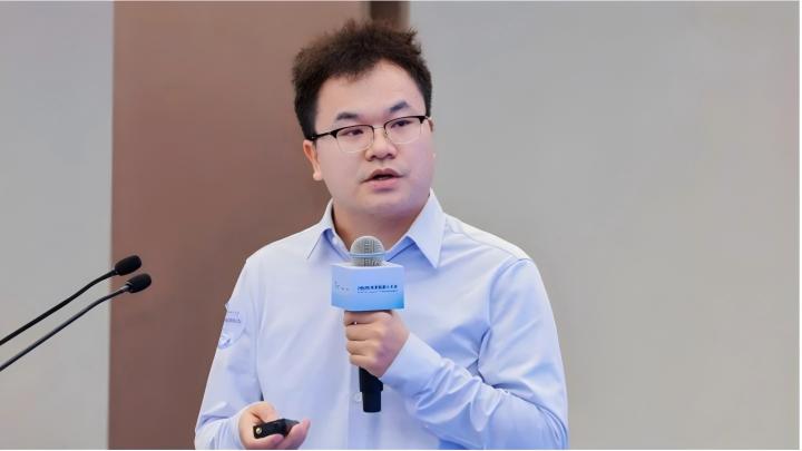 聚焦 WRC 2026 ｜慧闻机器人周康：当机器人开始为结果负责，工业智能迎来 L3 时刻 原创 ￼ 慧闻慧闻机器人 ￼ ￼ 2026年8月25日 18:07 北京 ￼ 听全文 ￼